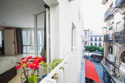 Charming 2 Bedroom In The Heart Of