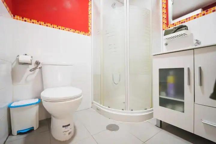Charming 2 Bedroom In The Heart Of Appartement *